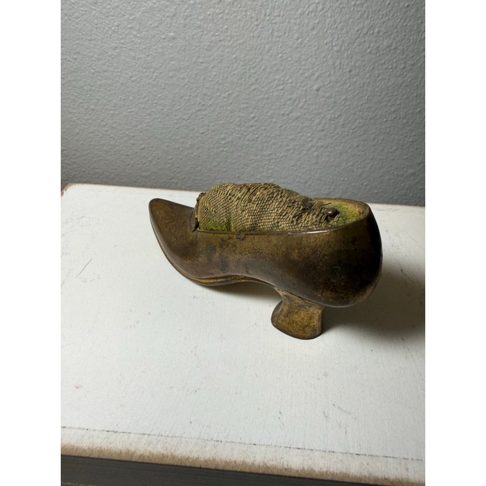 vintage brass shoe pin cushion souvenir USS Oklahoma Victorian - Picture 2 of 12